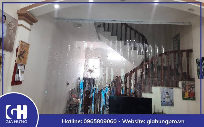 Công trình thi công rèm nhựa ngăn lạnh tại Sài Đồng Công trình thi công rèm nhựa ngăn lạnh tại Sài Đồng